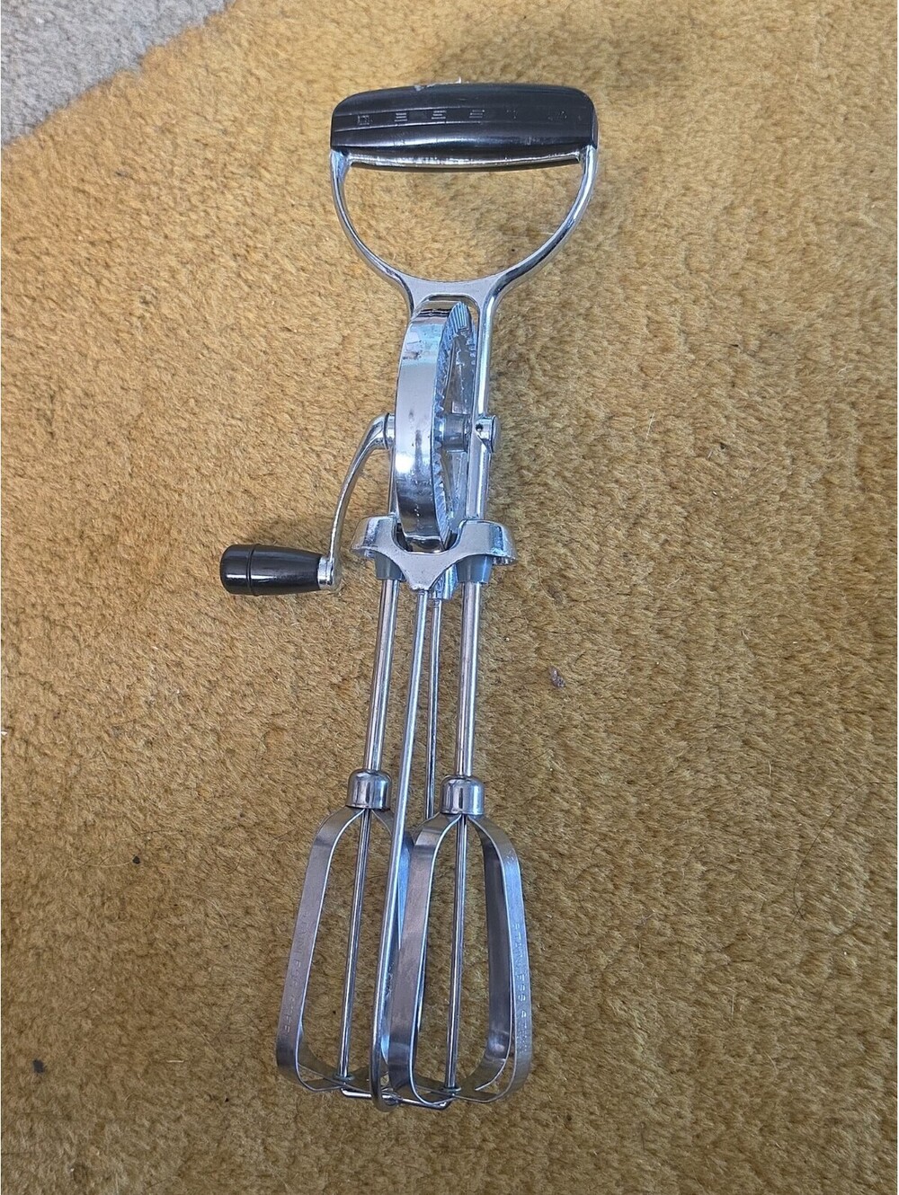 Vintage Ecko Best Hand Held Mixer Egg Beater Black Handle Stainless Steel